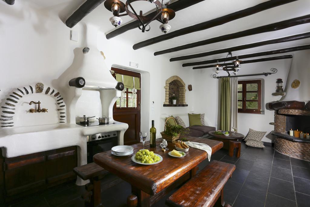 Astrolithos Boutique Hotel Monemvasia Ruang foto