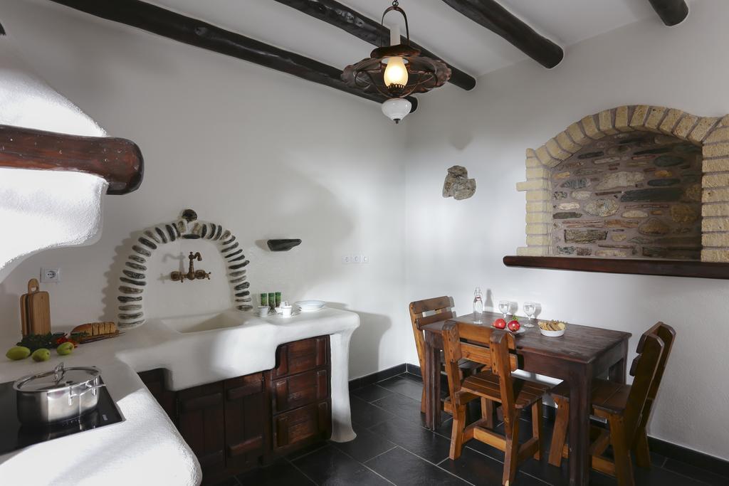 Astrolithos Boutique Hotel Monemvasia Ruang foto